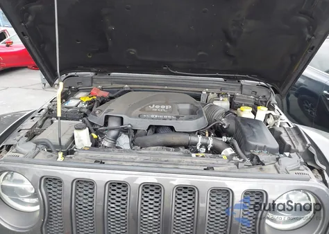 2021 Jeep Wrangler Unlimited Rubicon 4X4 z USA, uszkodzony, nr VIN 1C4JJXFM3MW656085